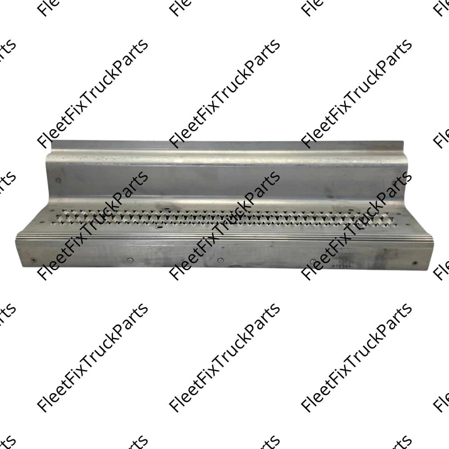 OEM 10916AA  Paccar Cover Step
