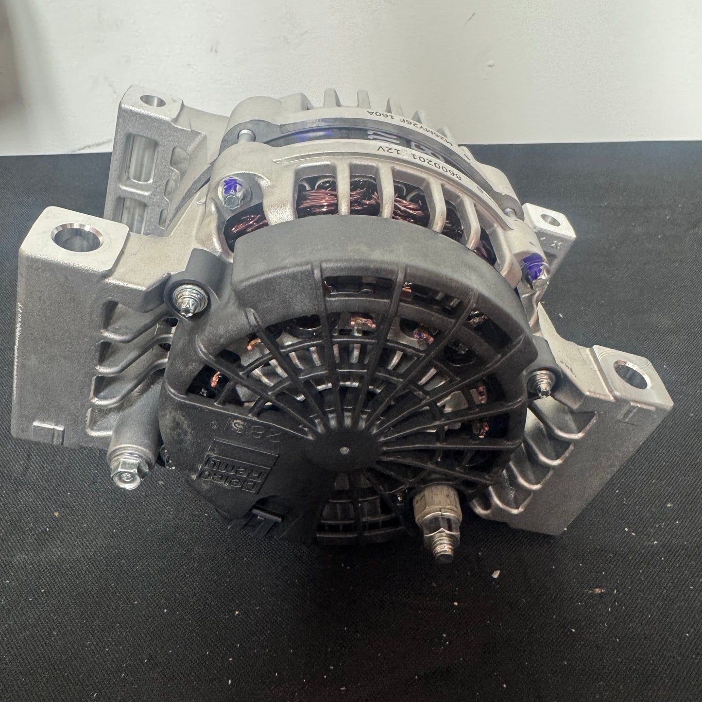 Delco Remy 8600201 Genuine 28SI Alternator 12V 160 Amp Pad Mount Freightliner OEM