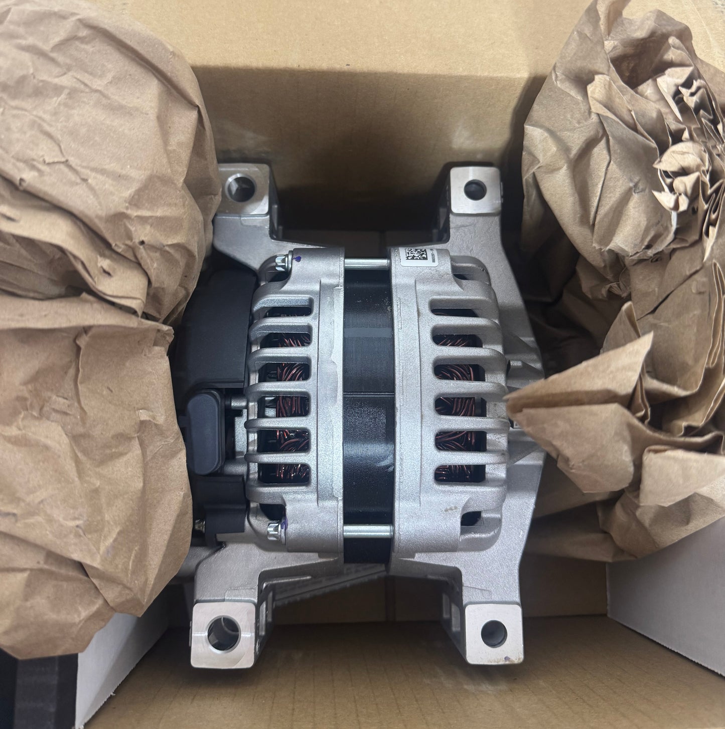 Delco Remy 8600201 Genuine 28SI Alternator 12V 160 Amp Pad Mount Freightliner OEM