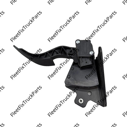 OEM 2595195C92  International Pedal Accelerator W/ Sensor Kit
